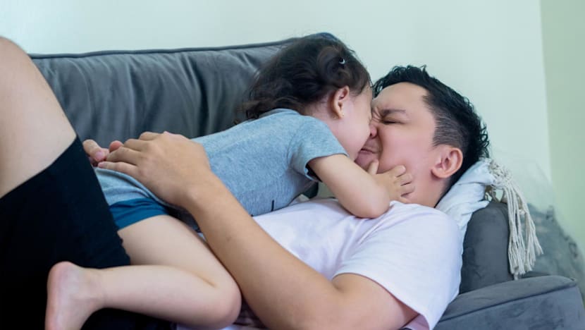 Hampir 16 juta anak Indonesia krisis sosok ayah, apa dampaknya?