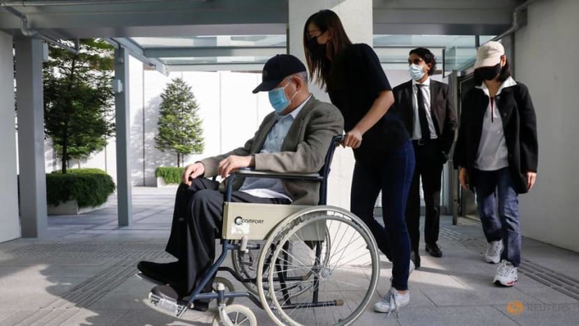 Hin Leong founder and former oil tycoon OK Lim on trial for instigating forgery, cheating HSBC in US$111.7 million case Hin Leong founder and former oil tycoon OK Lim on trial for instigating forgery, cheating HSBC in US$111.7 million case