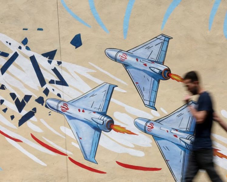 US eyes Iranian assets for Gulf allies' reconstruction, source says
