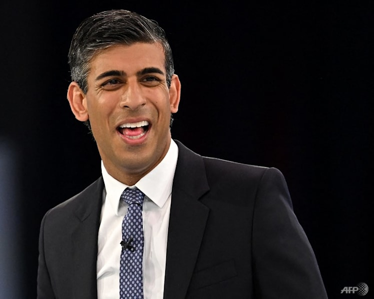 PM Lee congratulates new British Prime Minister Rishi Sunak 