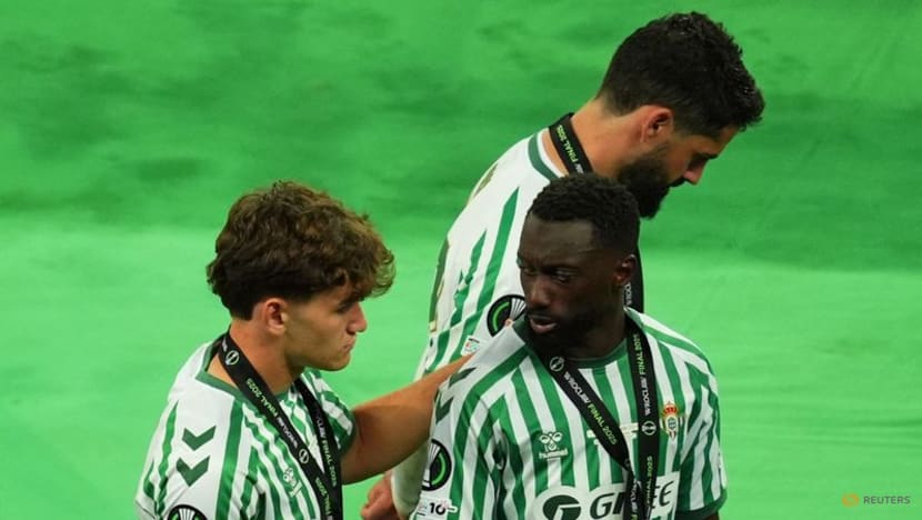 Betis punished for taking foot off the gas, says captain Isco