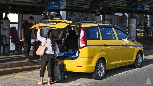 Book a ride via an app to travel between Singapore and Malaysia? Here’s why it’s not yet a reality