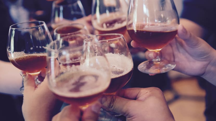 Police investigating 15 people for gathering in shophouse to drink alcohol