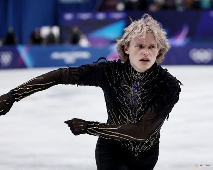 Figure skating-Malinin attends pairs event, will compete at world championships