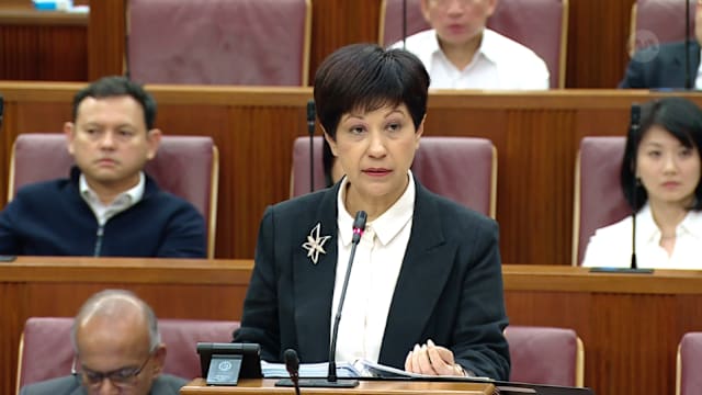 英兰妮：毕丹星行为有失体统 未达反对党领袖应有标准