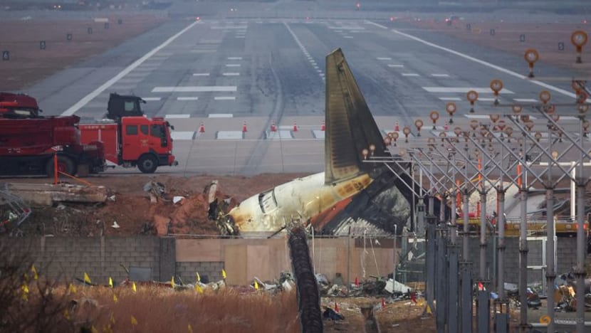 Jeju Air crash: No similar concrete structures near the runways of Singapore’s airports, says Chee Hong Tat Jeju Air crash: No similar concrete structures near the runways of Singapore’s airports, says Chee Hong Tat