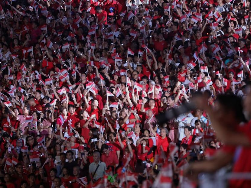 Should Singaporeans pay for new ICs mandated by the Govt?