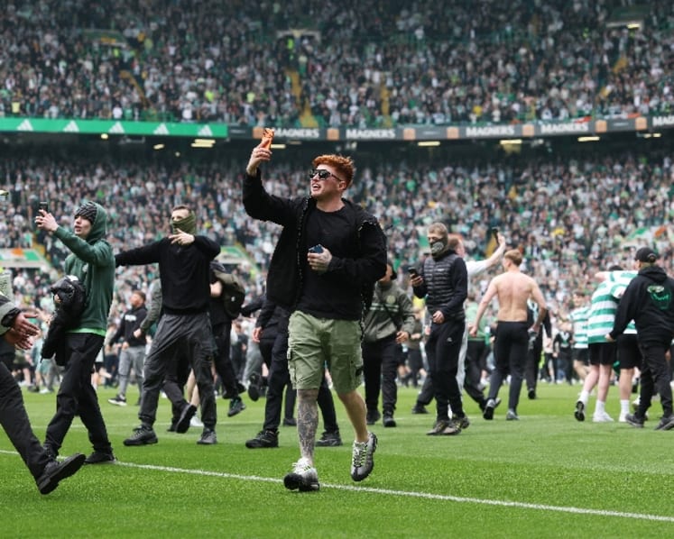 Hearts call for strong action after 'shameful' scenes at Celtic