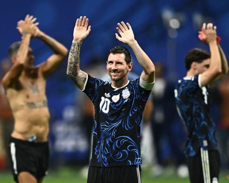No goals but Messi the team man comes through to help Argentina to another final