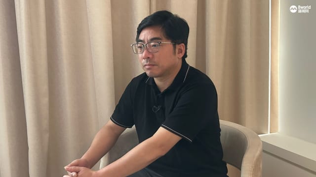 澄清女儿坠亡时手握糖果而非现金 父亲为网传误会道歉