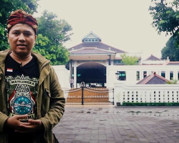 This man can read and write 30 ancient Indonesian scripts, some as old as 500 years