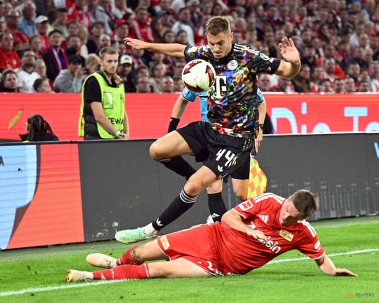Kane breaks record and Olise hits treble as Bayern thrash Union 7-0