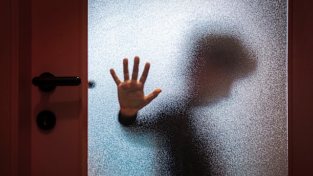 水管插肛灌水重拳欧肚胃破裂  台湾狠父虐死两岁儿判监18年