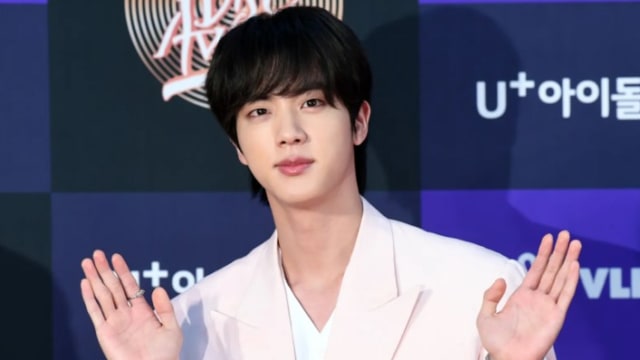 BTS Jin退伍活动满档　将飞法国担任奥运火炬手
