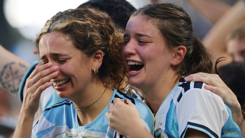 Extra-time own goal finally gets Argentina past Cape Verde and into last 16