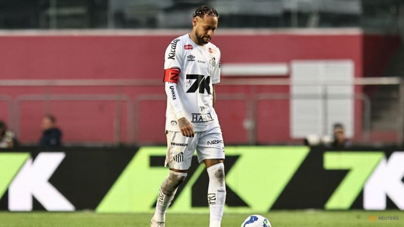 Neymar sidelined again as Brazil prepare for final World Cup qualifiers