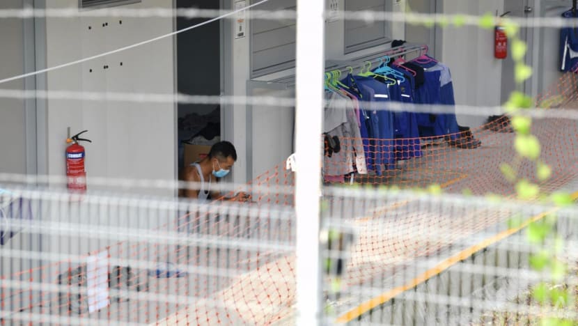 MOM deployed 'insufficient resources' to transfer COVID-19 cases from Westlite Jalan Tukang dormitory MOM deployed 'insufficient resources' to transfer COVID-19 cases from Westlite Jalan Tukang dormitory