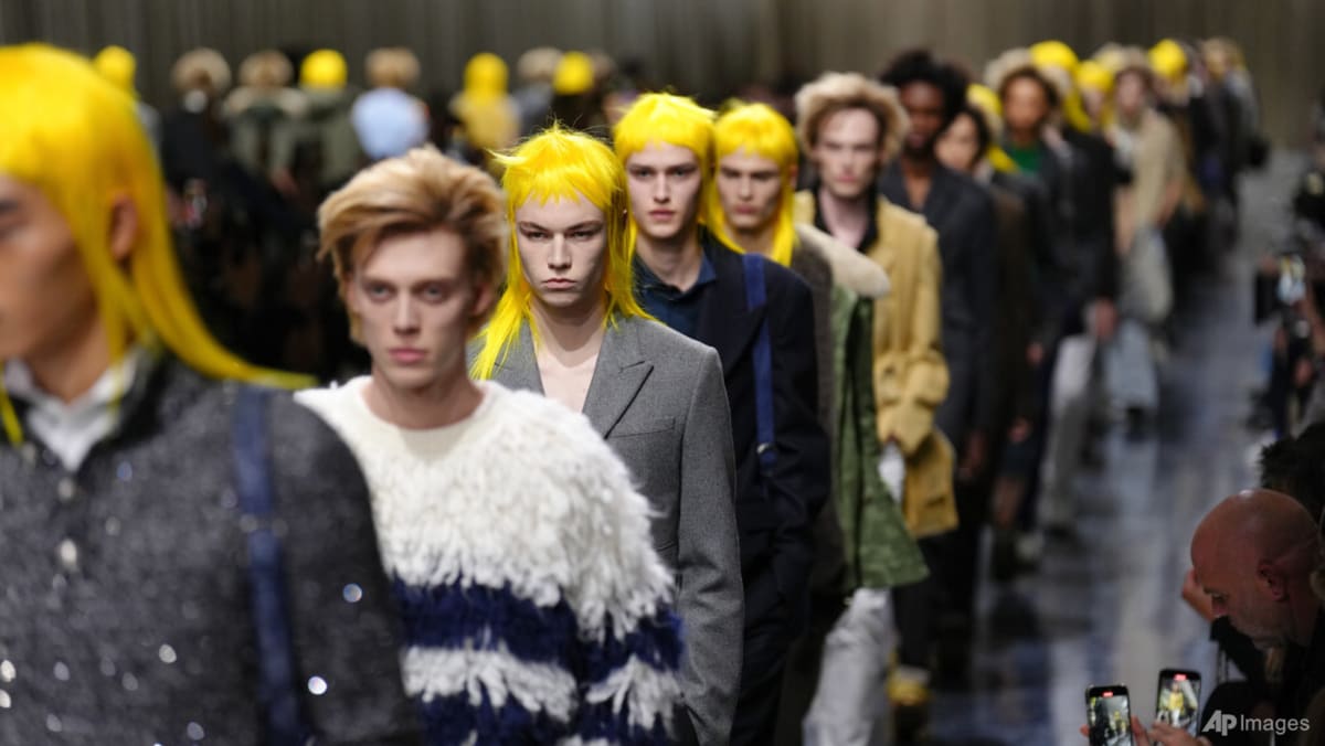 „Dior ist zurück“: Herrenmode erlebt in Paris einen Wendepunkt ...