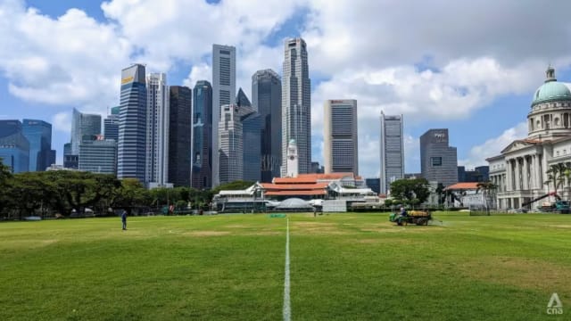 政府大厦前大草场周边 国庆当天将加强安保措施