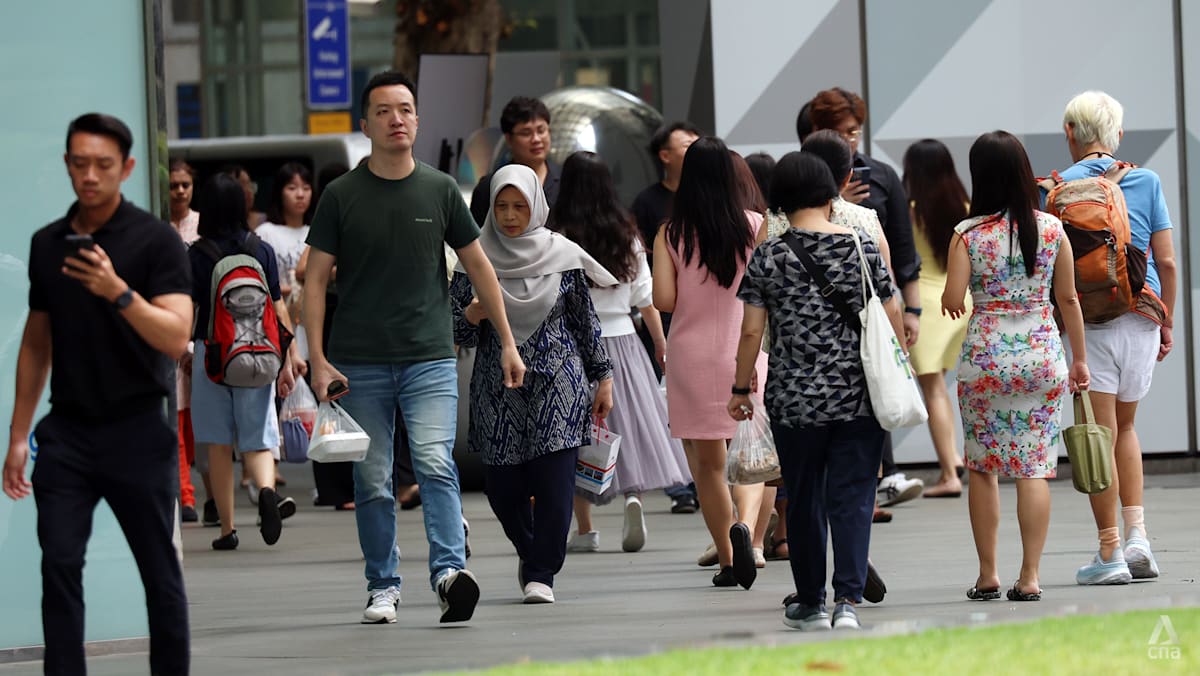 Permanent employment at record high; labour force participation rate falls for 4th straight year: MOM