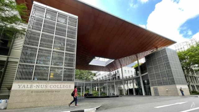 耶鲁—国大学院近86%毕业生在半年内找到工作