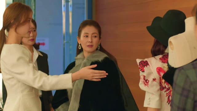 魔女的游戏（第32集）：世英被惠秀耍得团团转
