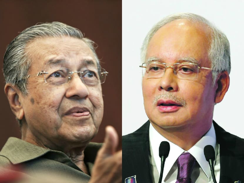 Mahathir baffled Malaysians continue to ‘kiss’ Najib’s hand