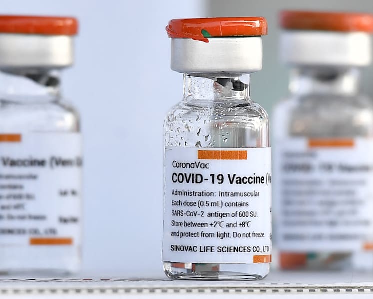 MOH helping private institutions to facilitate ordering of more Sinovac Covid-19 vaccine doses