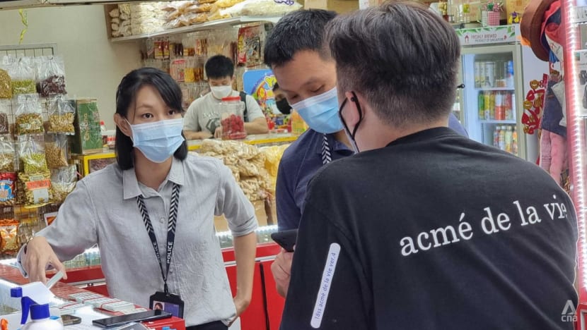 Police raid 17 handphone shops in crackdown on SIM cards registered to fake users Police raid 17 handphone shops in crackdown on SIM cards registered to fake users