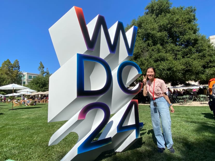A love of video games as a child led S'pore student, 18, to win top award, paid trip to Apple HQ in America A love of video games as a child led S'pore student, 18, to win top award, paid trip to Apple HQ in America