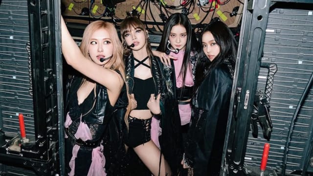 BLACKPINK演唱会摄影师摔落6层楼梯！