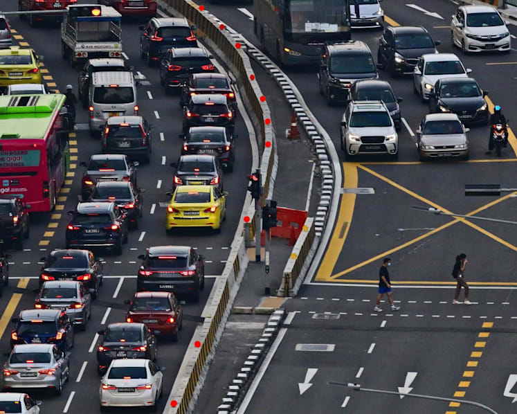 COE prices for motorcycles hit record high of S$11,589 as premiums close mixed 