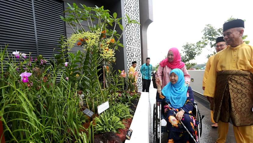 Yusof Ishak Mosque opens