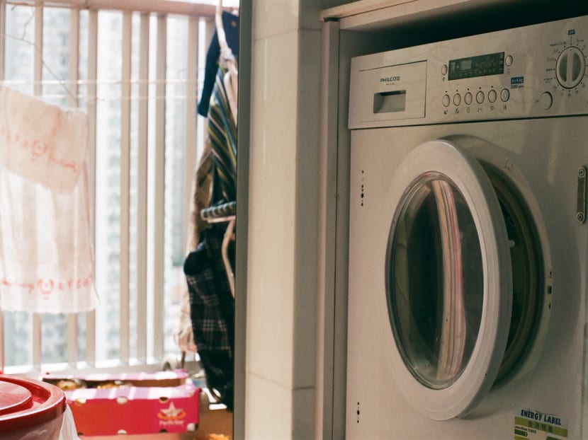 "The striking conclusion here is that we now have strong evidence that homes in Europe and North America are directly polluting the Arctic with fibres from laundry (via wastewater discharge)," said lead author Peter Ross, of Ocean Wise and the University of British Columbia. "The striking conclusion here is that we now have strong evidence that homes in Europe and North America are directly polluting the Arctic with fibres from laundry (via wastewater discharge)," said lead author Peter Ross, of Ocean Wise and the University of British Columbia.