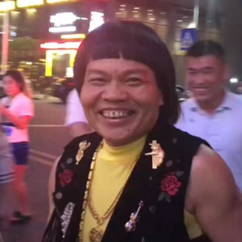 男性反击！癌症缠身，八两金回击前妻霸凌！