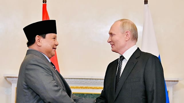 Tiga kali bertandang ke Rusia dalam 10 bulan sambangi Putin, apa agenda Prabowo?