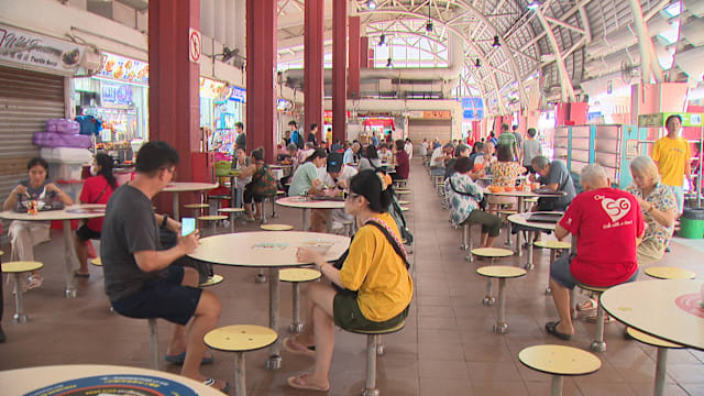 两熟食中心下个星期一起 陆续关闭进行翻新