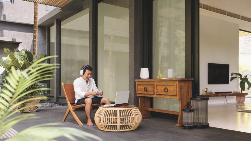 Singapore's first customised broadband service that offers fuss-free connections on every level Singapore's first customised broadband service that offers fuss-free connections on every level