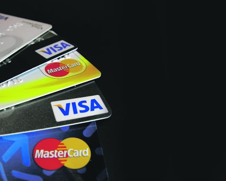 Man jailed for using stolen credit card details to take S$560 worth of taxi rides, order food