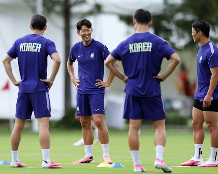South Africa and South Korea seek win in decisive Group A clash