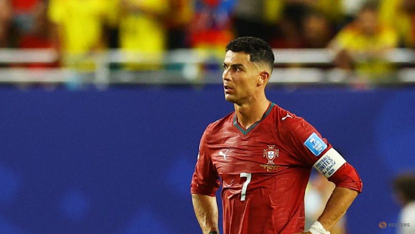 Ronaldo plays on as Portugal's Martinez defends marathon minutes at World Cup
