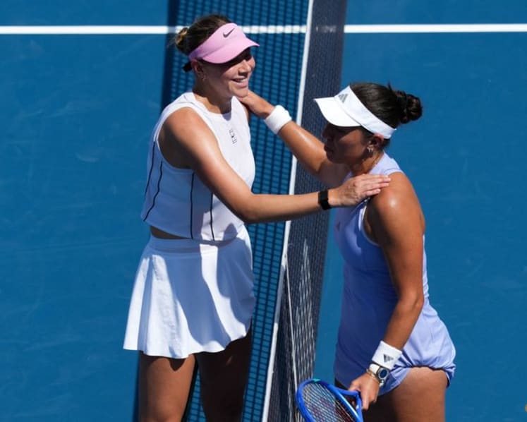 Pegula downs Anisimova to advance to Cincinnati Open semi-finals