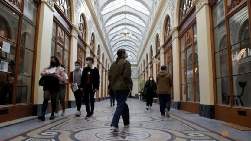 Eropah boleh capai imuniti kelompok jelang Julai, menurut EU