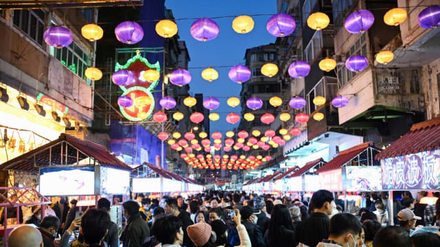 春节黄金周期间 中国大陆访港旅客逾143万人次 