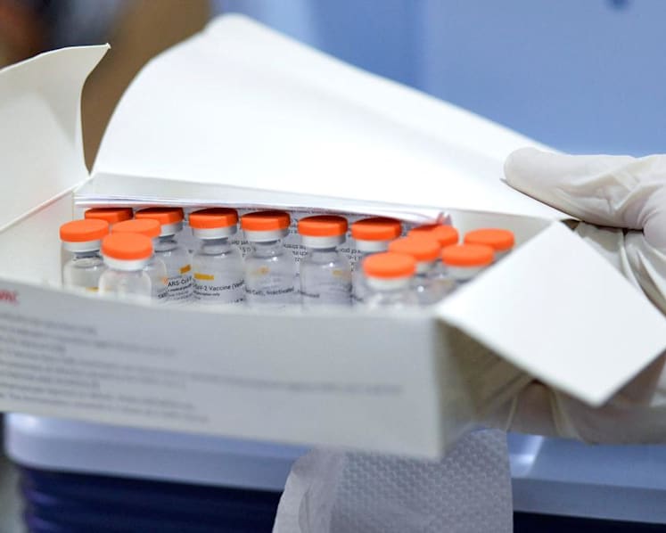 Government will extend concessions to people vaccinated with Sinovac if evidence justifies it: Ong Ye Kung