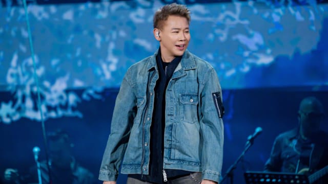 被叶珂呛“很丢人”　陶喆没在理她