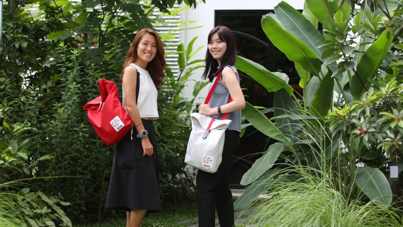 Bamboo straws that can be used as clappers: NDP funpacks to contain more reusable items