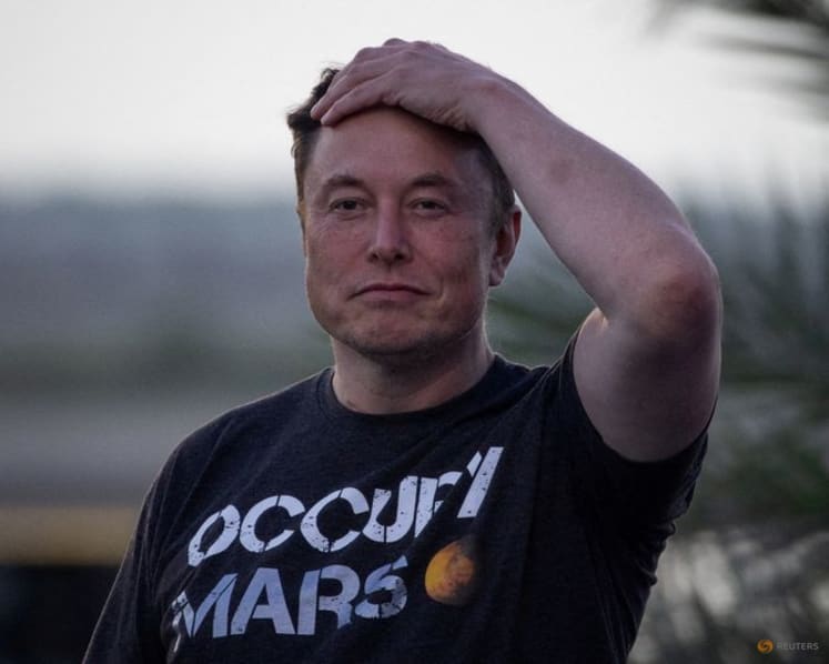 Exclusive-SpaceX IPO filing shows Elon Musk can retain board control