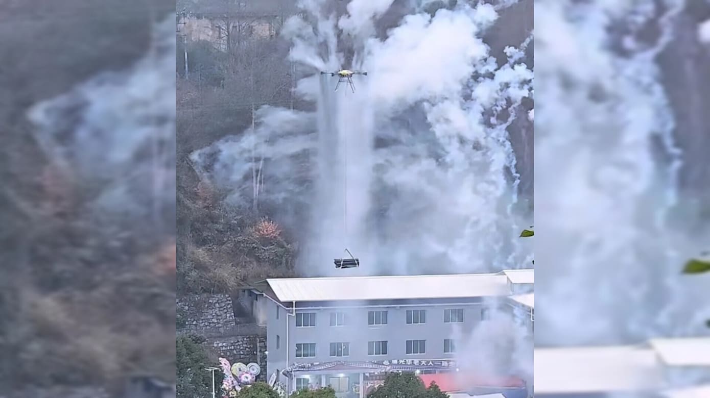 贵州无人机吊棺材上山土葬 一趟费用逾1850新元