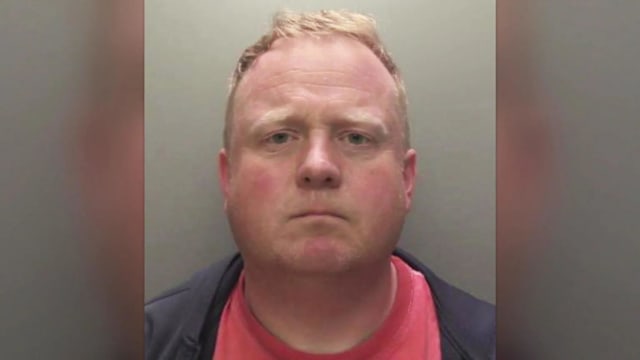 错交骨灰还任遗体腐烂 英国殡葬业者对30项指控认罪